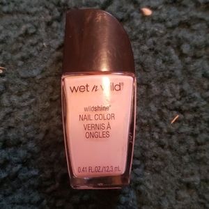 Tickled pink/ rose chatouillement